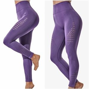 NEW High Waisted Stretchy Lilac Color Leggings Size Large
